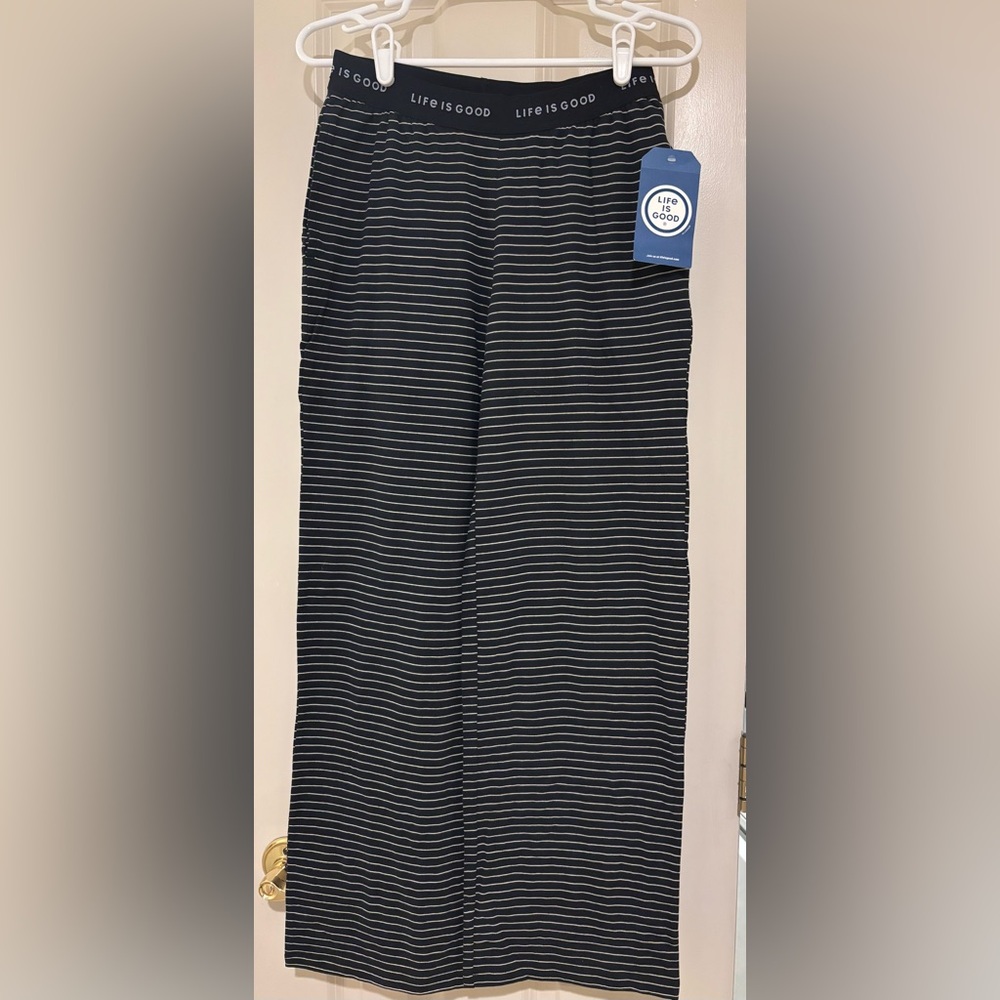 Life is Good Women’s Sleep Pants XS – Black & White Stripe – NWT